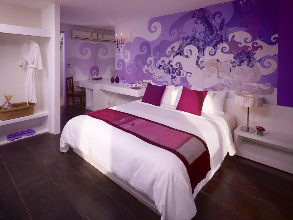 Seven Hotel